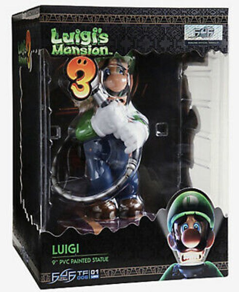 Dark Horse Luigi Mansion 3 Luigi PVC Standard Edition Statue Brand New