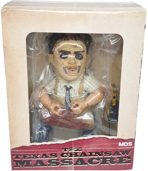 Mezco MDS Texas Chainsaw Massacre Leatherface 1974 Deluxe Action Figure New