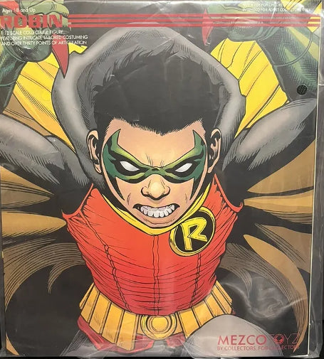 Mezco Toys Robin 1:12 Collective Action Figure Brand New